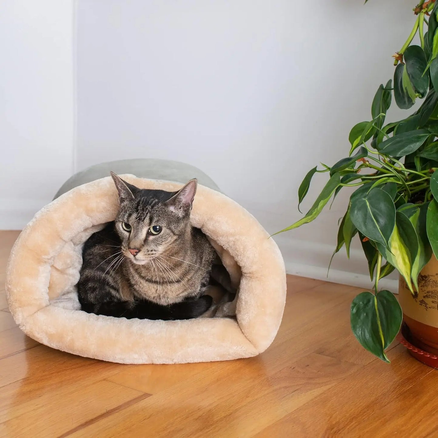 Autumn and Winter Cat Sleeping Bag